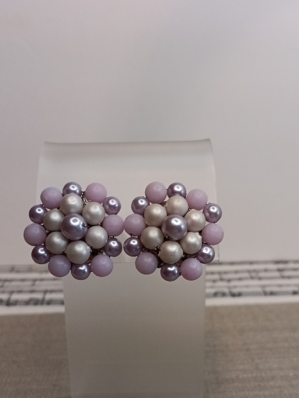Elegant Lavender Bead Cluster Clip Earrings Vintage Japan